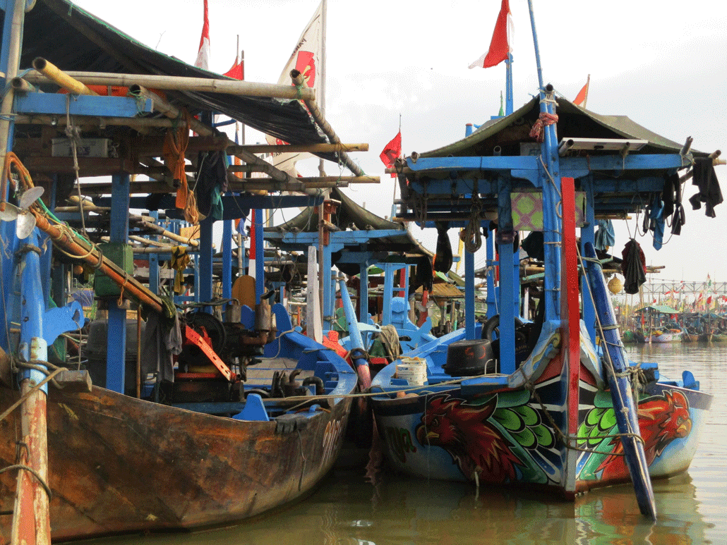 2025 | Beberapa Kapal Berkumpul di Dermaga