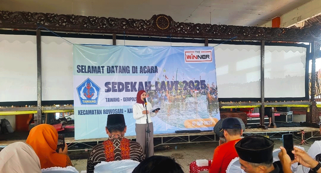 2025 | Pembukaan Acara Sedekah Laut oleh Bupati Kendal